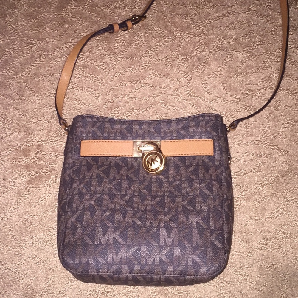 Micheal Kors satchel